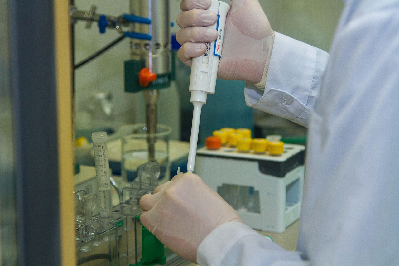 当黑客入侵您的个人信息时如何保护自己